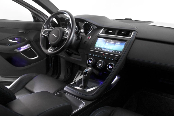 Jaguar E-Pace  2.0d i4 R-Dynamic awd 180cv auto my19