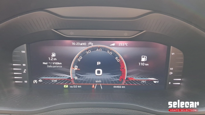 Skoda Karoq  1.5 tsi Sportline dsg