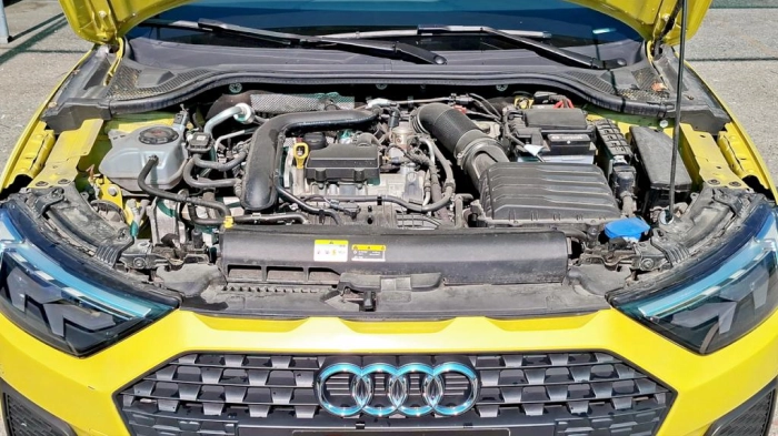 Audi A1 Sportback  30 1.0 tfsi Admired 110c