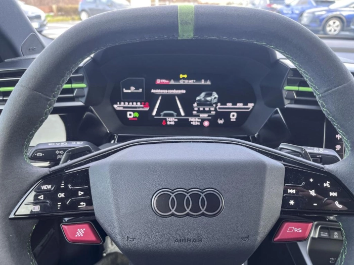 Audi RS 3   Sportback    294(400) kW(CV) S tronic