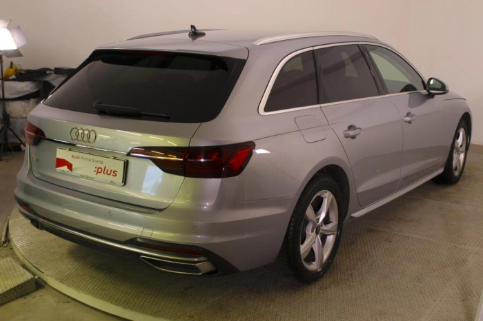 Audi A4 Avant  35 2.0 tdi mhev Business Advanced
