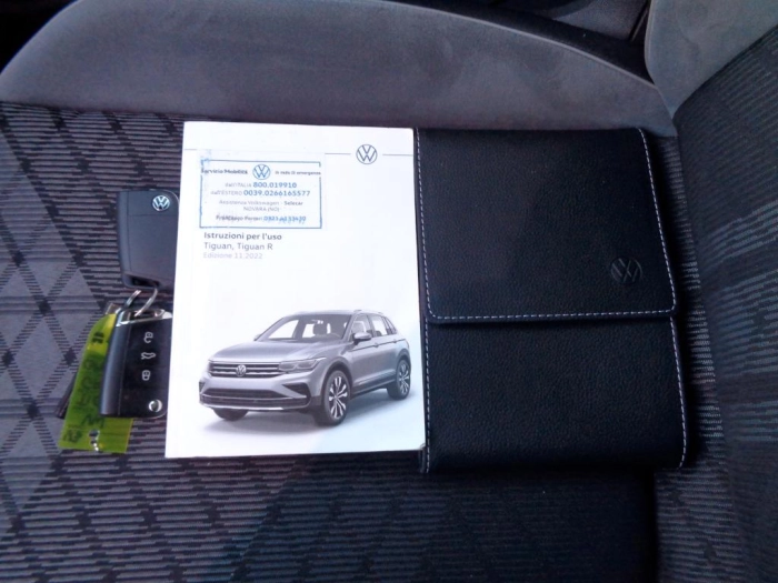 Volkswagen Tiguan  2.0 tdi R-Line 4motion 200cv dsg