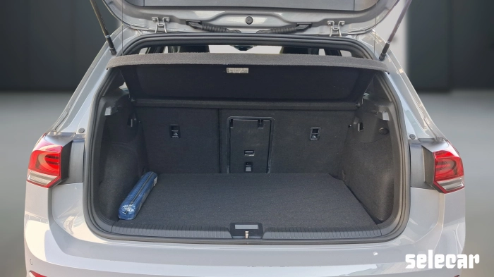 Volkswagen Golf  1.5 etsi evo R-Line 150cv dsg