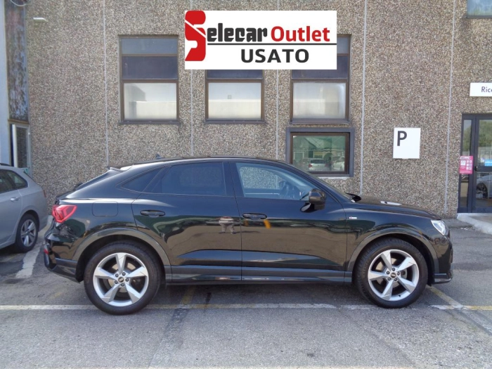 Audi Q3 Sportback  35 2.0 tdi S line edition s