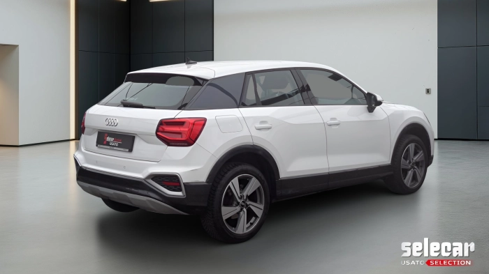 Audi Q2  30 2.0 tdi Admired Advanced s-tronic