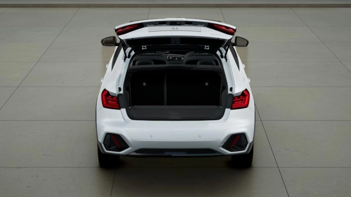 Audi A1 Allstreet   Identity Contrast 30 TFSI  85(116) kW(CV) 6-marce