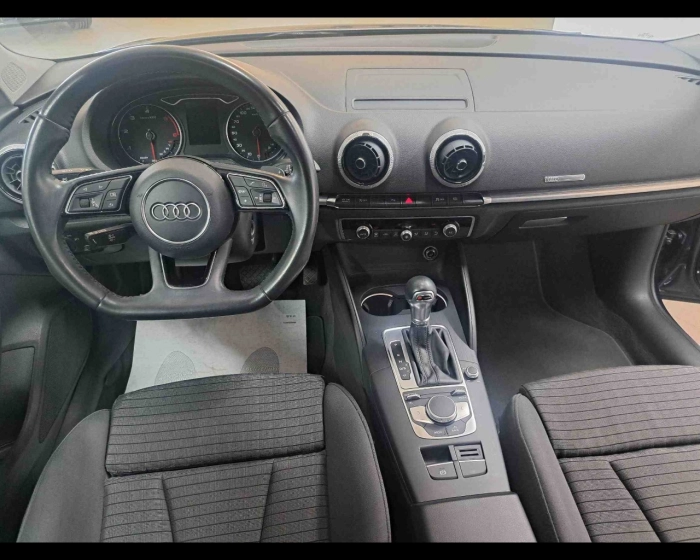 Audi A3 Sportback  35 2.0 tdi Business 150cv s-tronic 7m