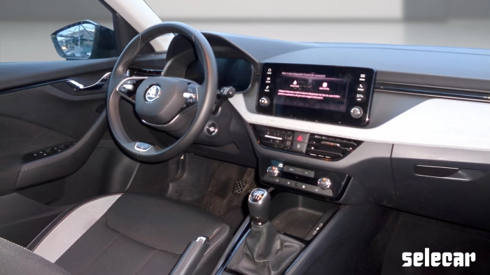 Skoda Kamiq  -  1.0 tsi Black Dots 115cv