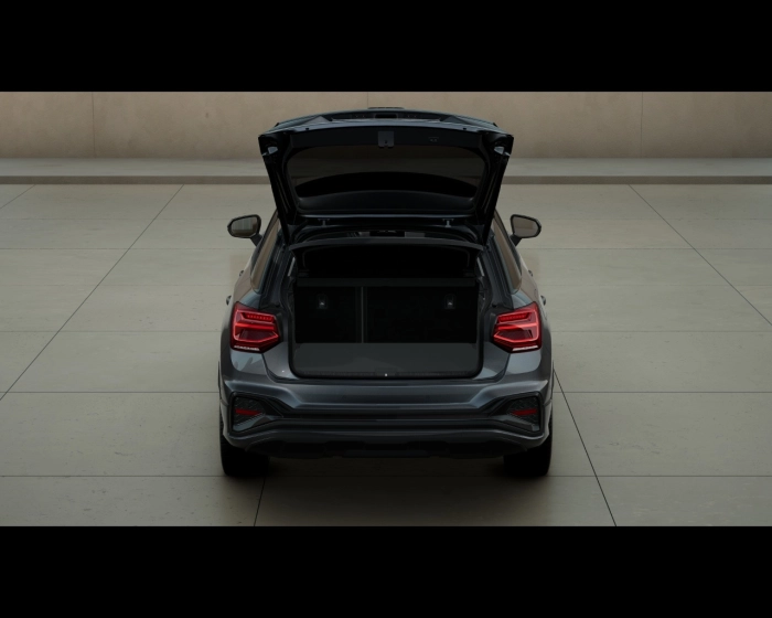 Audi Q2    Identity Black 35 TFSI  110(150) kW(CV) S tronic