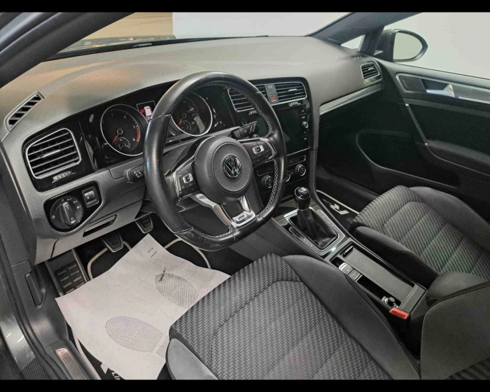 Volkswagen Golf  5p 1.6 tdi Highline 115cv