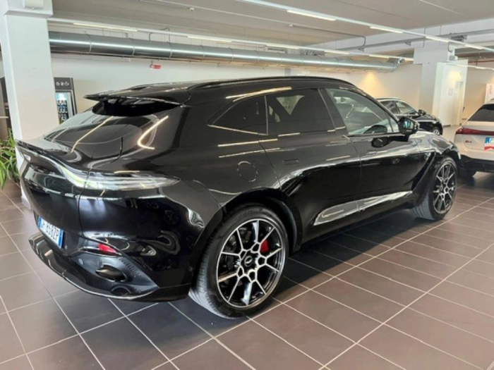 Aston martin DBX 4.0 auto