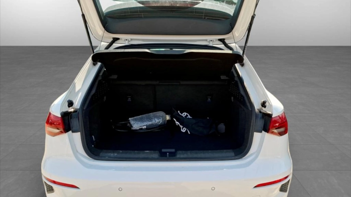 Audi A3 Sportback  40 1.4 tfsi e Business A