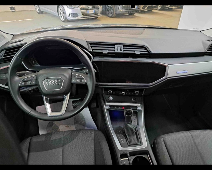 Audi Q3  35 1.5 tfsi mhev Business Advanced s-tronic