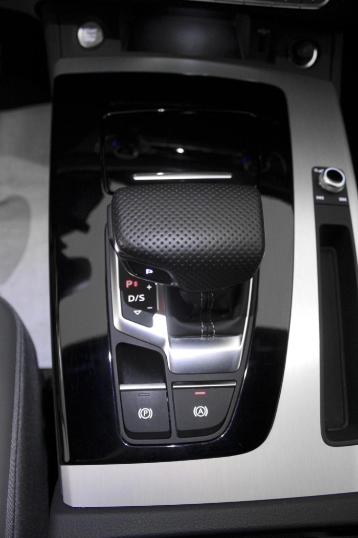 Audi Q5 Sportback   Sportback S line plus 50 TFSI e quattro 220(299) kW(CV) S tronic