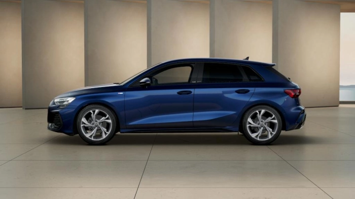 Audi A3 Sportback   S line edition 30 TFSI  85 kW S tronic