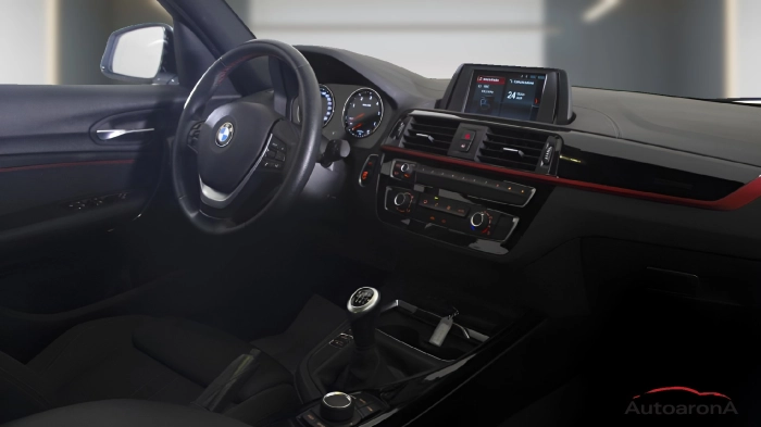 BMW Serie 116d Sport 5p my18