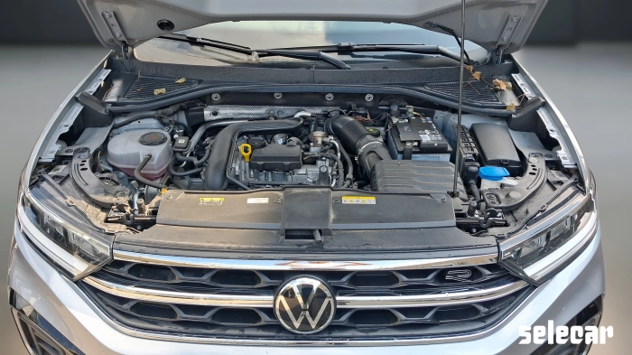 Volkswagen T-Roc  1.0 tsi R-Line