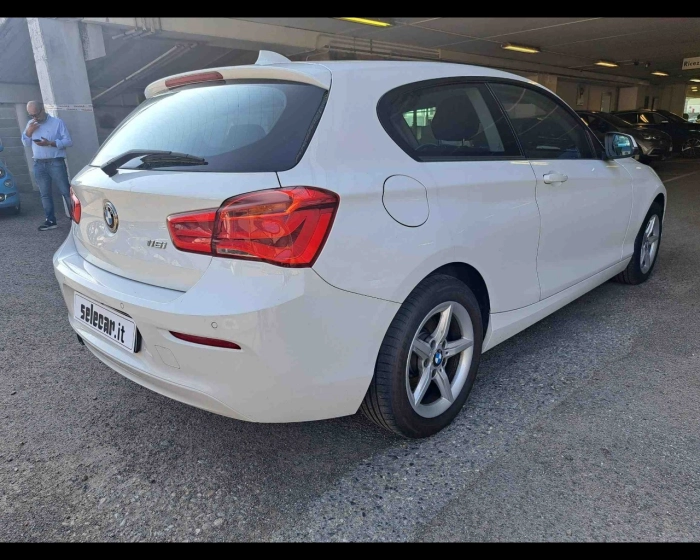 BMW Serie 116i Advantage 3p