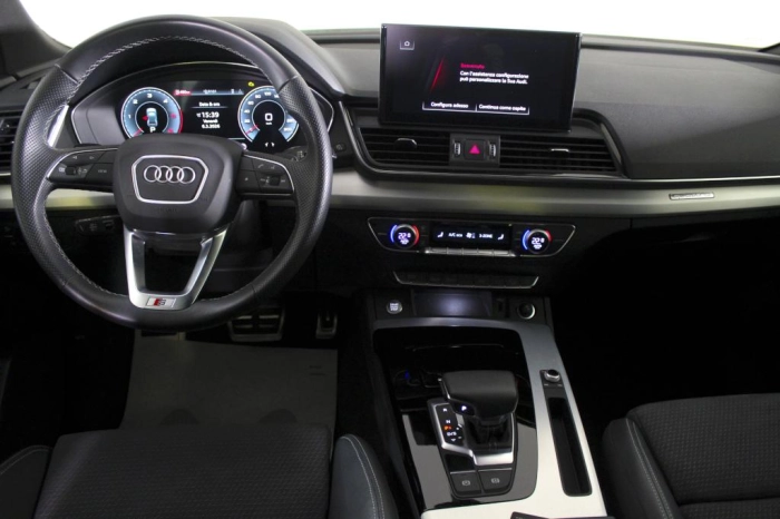 Audi Q5  40 2.0 tdi mhev 12V S line quattro s-tronic