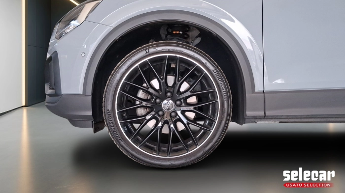 Audi Q2  30 2.0 tdi Admired