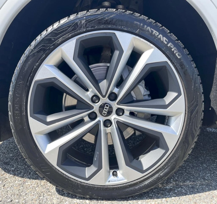 Audi Q5  40 2.0 tdi mhev 12V Edition One quattro s-tr