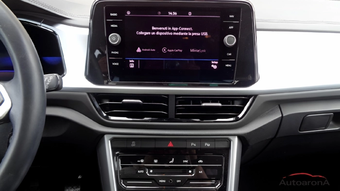 Volkswagen T-Roc  2022 -  1.5 tsi Life
