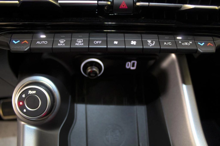 Alfa romeo Tonale 1.5 hybrid Speciale 130cv tct7