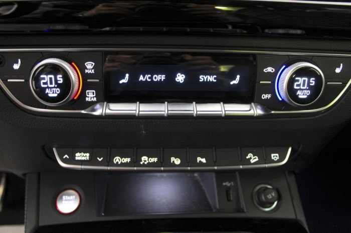 Audi Q5 Sportback S 3.0 tdi mhev 48V Sport A