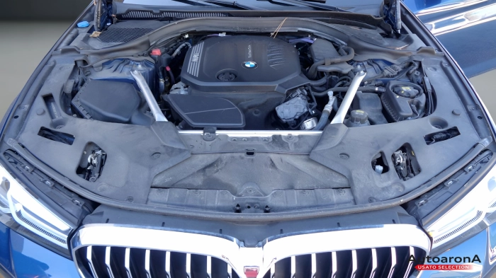 BMW Serie 520d Touring mhev 48V xdrive 