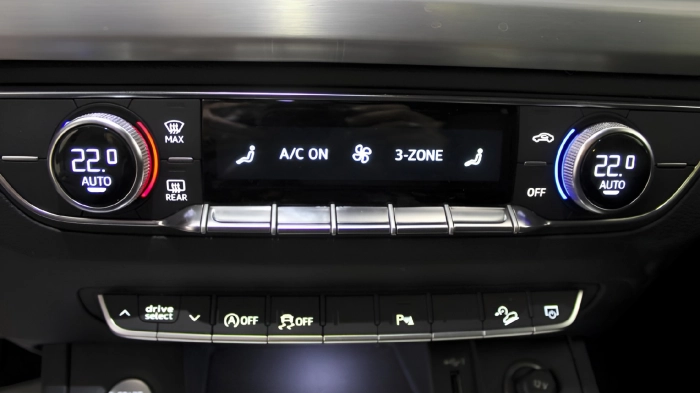 Audi Q5 Sportback  40 2.0 tdi mhev 12V S line quattro s-tronic
