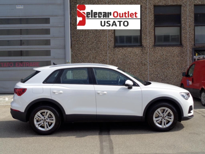 Audi Q3  45 2.0 tfsi quattro s-tronic