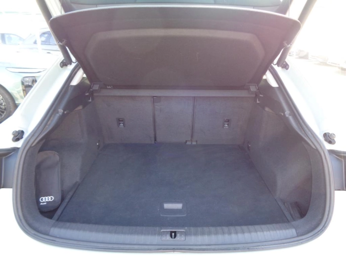 Audi Q3 Sportback  35 2.0 tdi quattro s-tronic