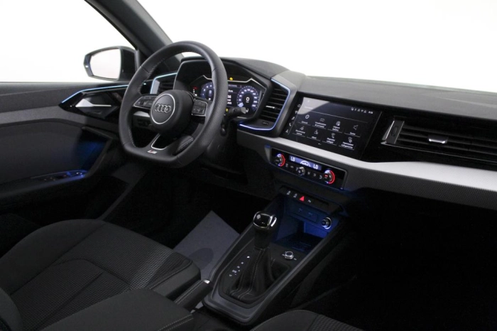Audi A1 Sportback   Identity Black 35 TFSI  110(150) kW(CV) S tronic