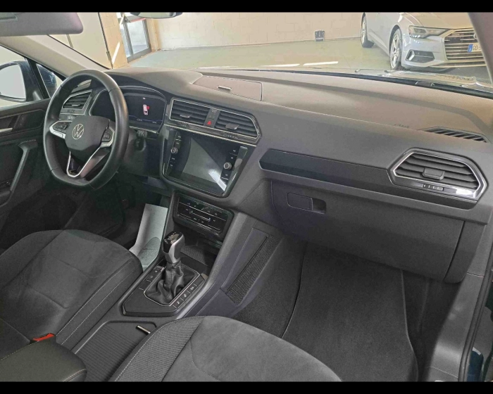 Volkswagen Tiguan  2.0 tdi Elegance 150cv dsg