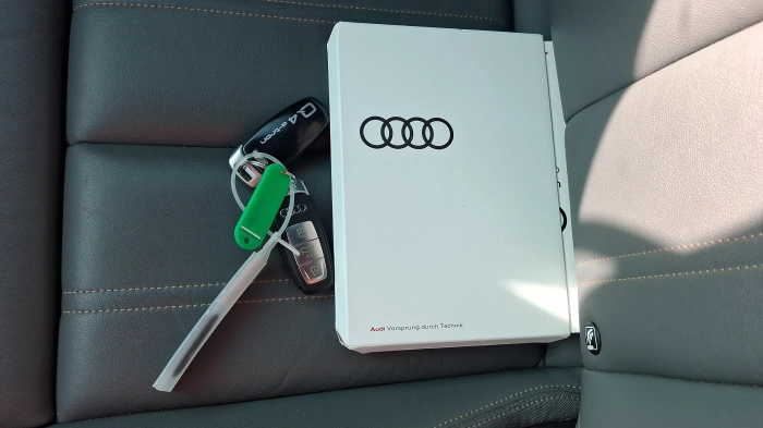 Audi Q4 50 edition one Bronzo quattro