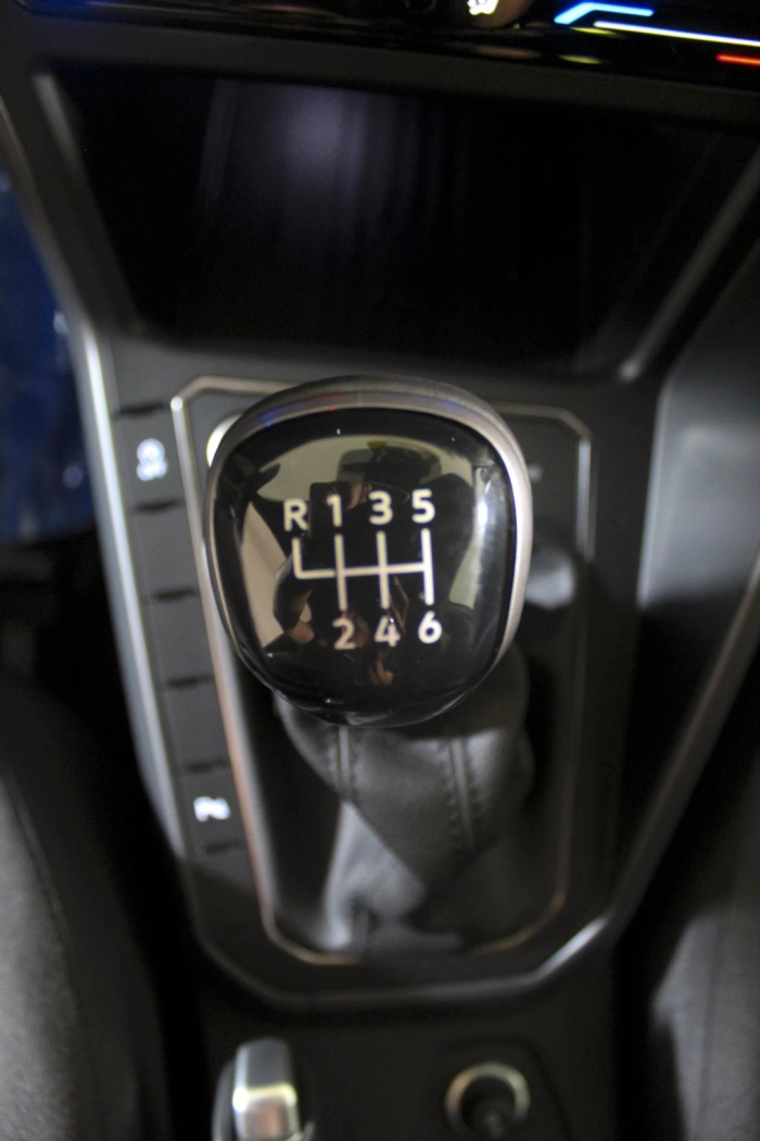 Volkswagen Taigo R-Line Plus 1.0 TSI 85 kW (115 CV) Manuale