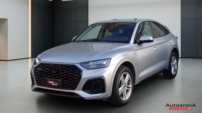 Audi Q5 Sportback  2021 -  40 2.0 tdi mhev 12V S line 