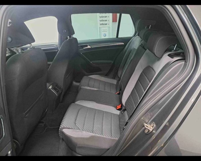 Volkswagen Golf  5p 1.6 tdi Highline 115cv