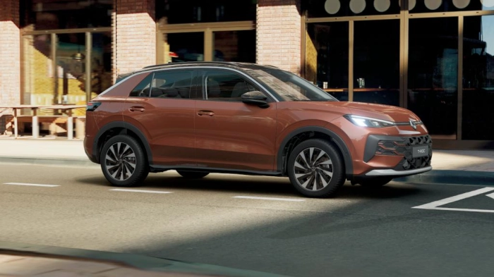 Volkswagen T-Roc Nuovo Life 1.5 eTSI ACT 85 kW (115 CV) DSG