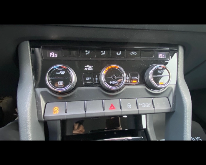 Skoda Karoq  2.0 tdi Selection 115cv