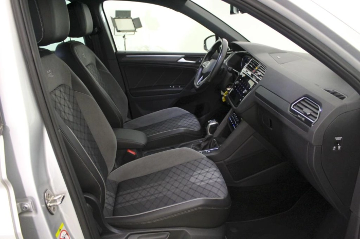 Volkswagen Tiguan  2.0 tdi R-Line 150cv dsg