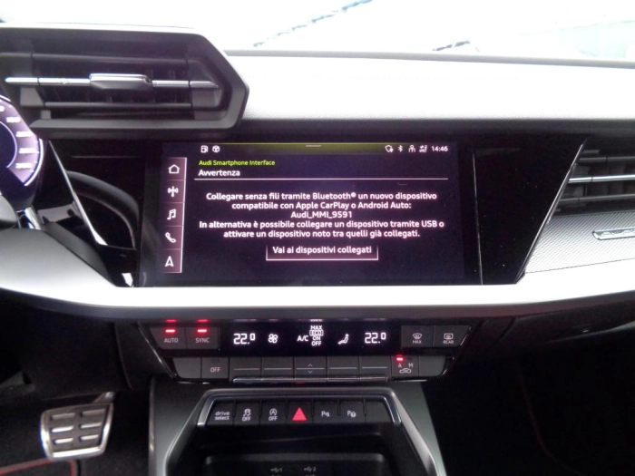 Audi S3  Sportback 2.0 tfsi quattro s-troni