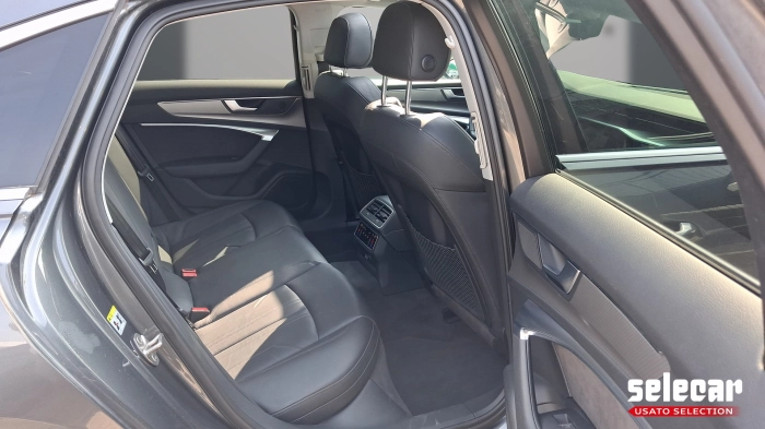 Audi A6 2018 Berlina -  40 2.0 tdi mhev Business quattro s-tr