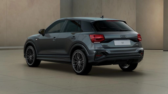 Audi Q2    Identity Black 35 TDI quattro 110(150) kW(CV) S tronic