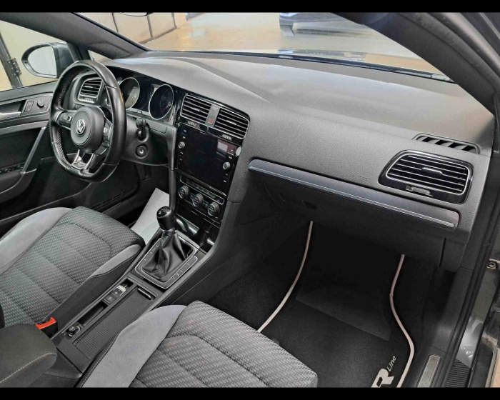 Volkswagen Golf  5p 1.6 tdi Highline 115cv