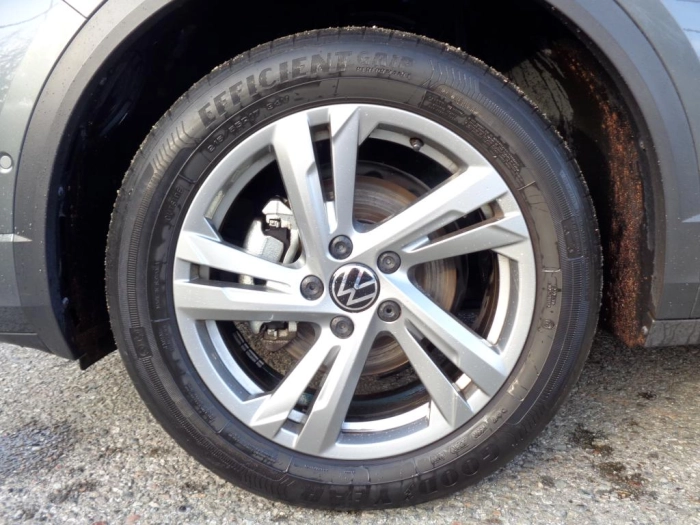 Volkswagen T-Roc  2022 -  1.0 tsi R-Line 110cv