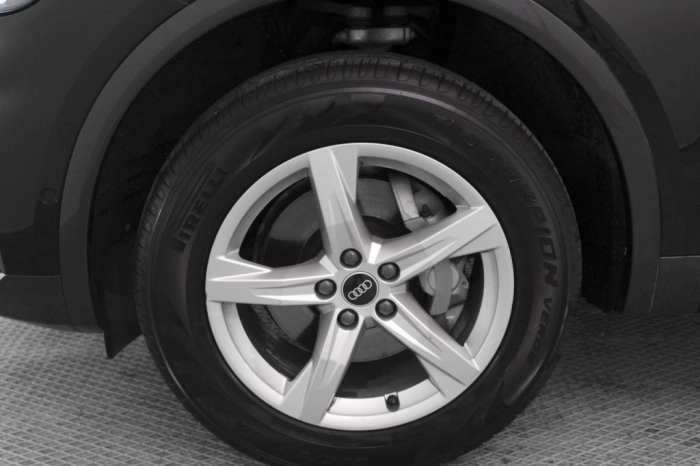 Audi Q5  45 2.0 tfsi mhev 12V Business quattro s-tronic