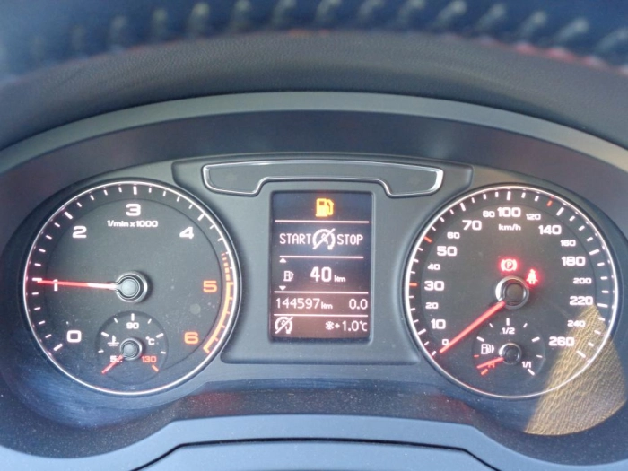 Audi Q3  2.0 tdi Business 120cv