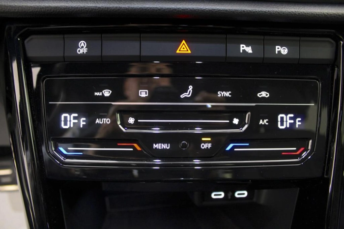 Volkswagen T-Roc  2022 -  1.5 tsi R-Line dsg