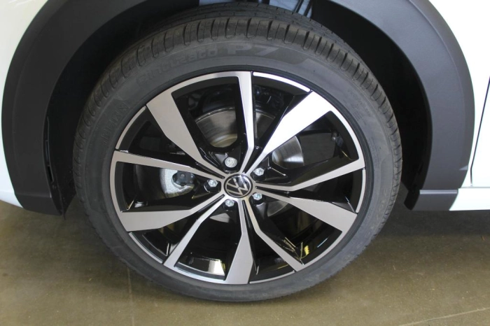 Volkswagen Taigo R-Line Plus 1.0 TSI 85 kW (115 CV) DSG